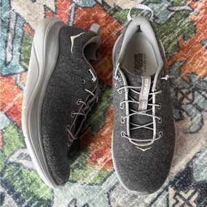 Hoka ONE Hupana Flow Wool Running Sneakers 6.5 Gray Shoes